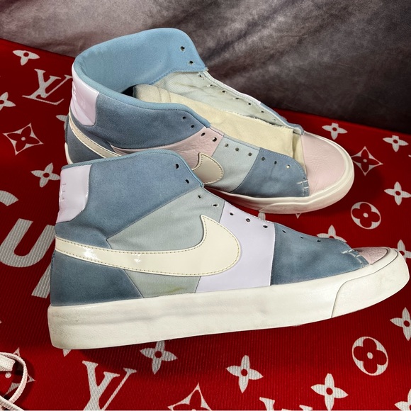 lightly used pair of 2018 nike blazer easter size 12 mens - Picture 7 of 12